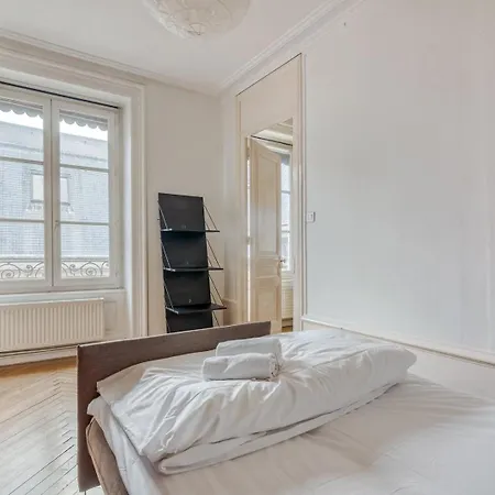 Guestready - Superbe T3 En Hyper-Centre - Belles Vues Appartement Lyon Buitenkant foto